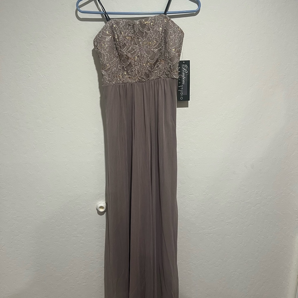 Elegant Lace Bodice Maxi Dress - Taupe